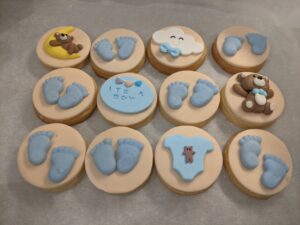 Baby shower cookies